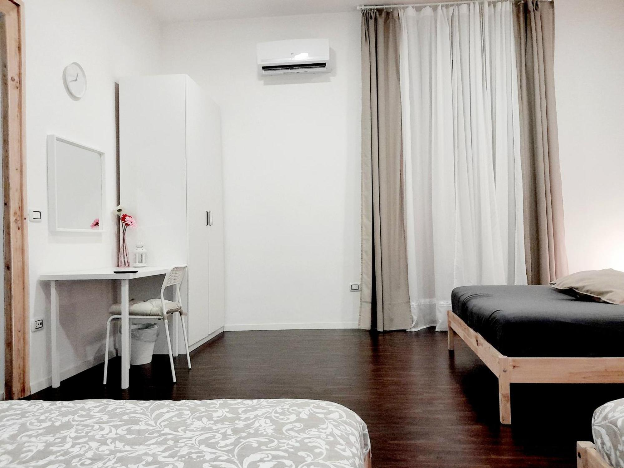 Piazza Carita' Centro Storico Apartman Nápoly Szoba fotó
