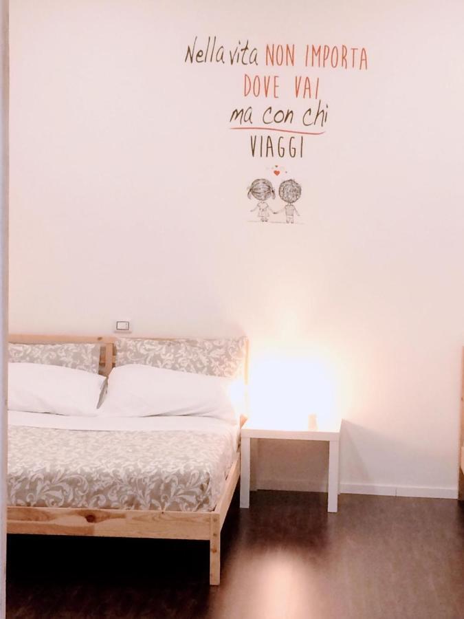 Piazza Carita' Centro Storico Apartman Nápoly Kültér fotó