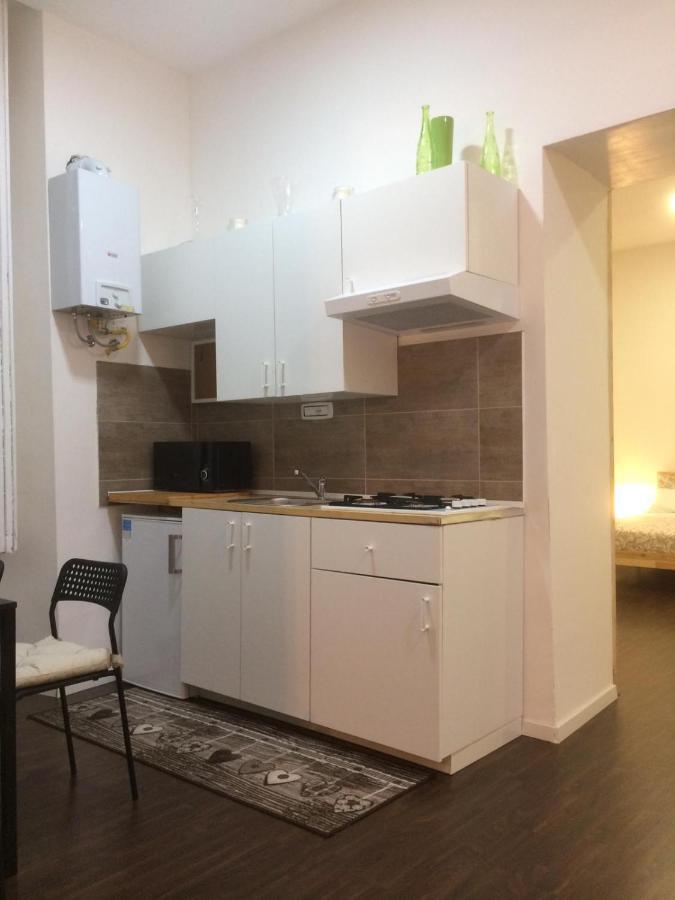 Piazza Carita' Centro Storico Apartman Nápoly Kültér fotó