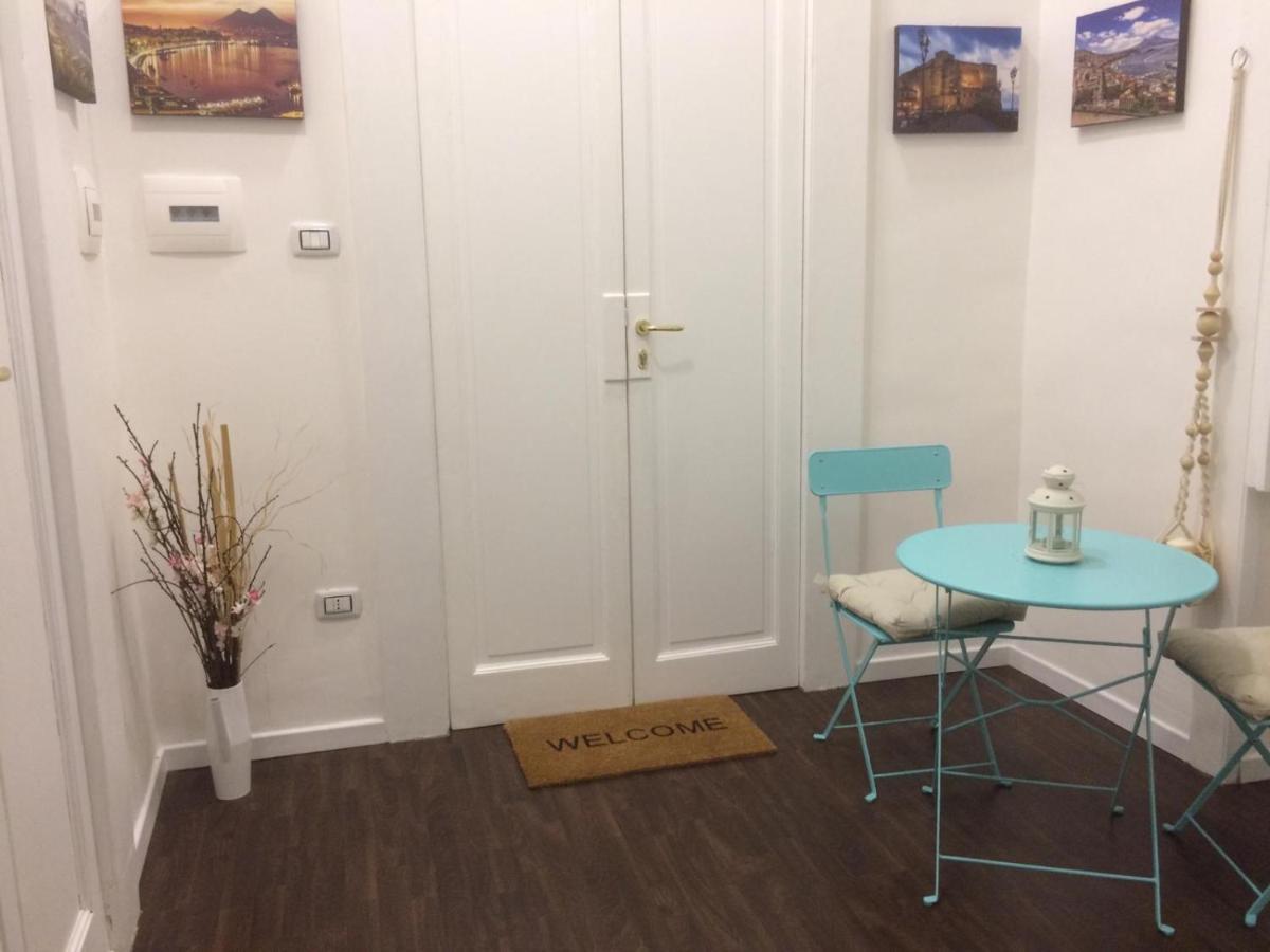 Piazza Carita' Centro Storico Apartman Nápoly Kültér fotó